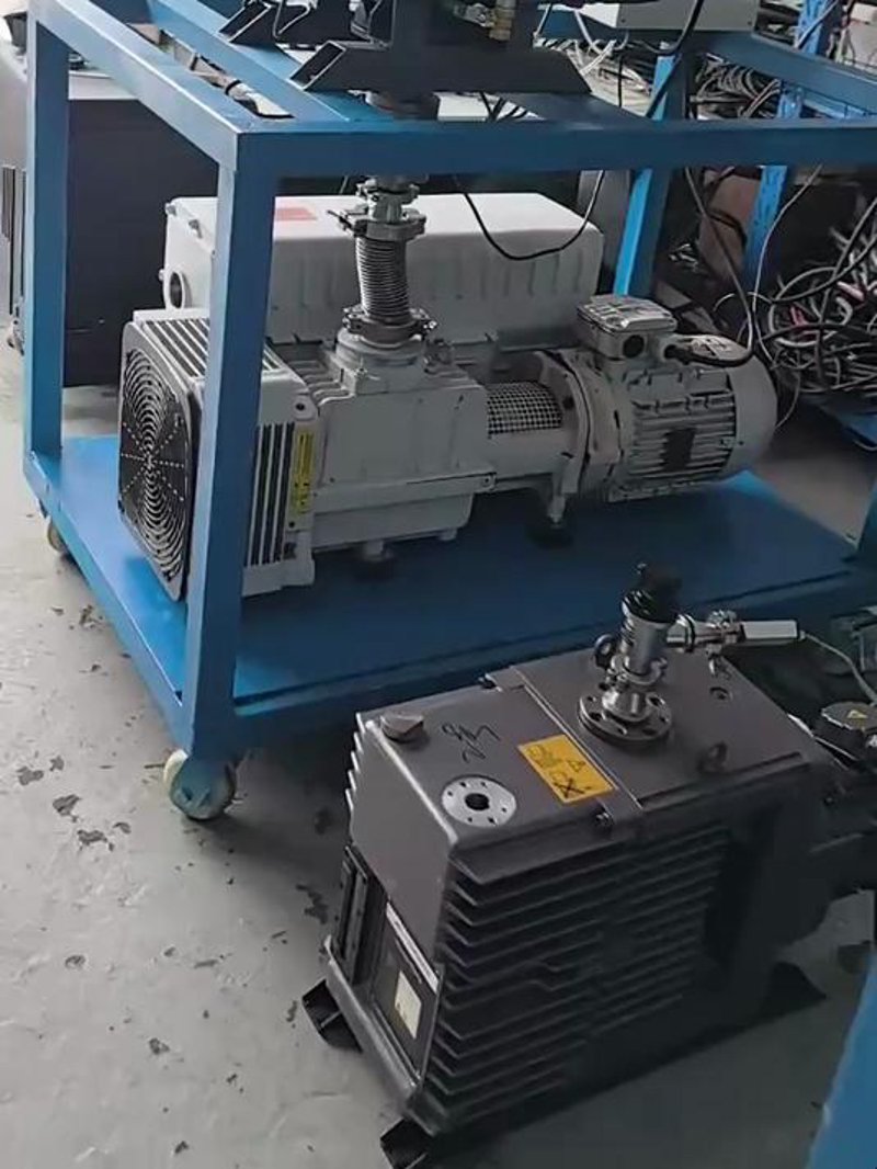 气体压缩设备在现代工业中扮演着至关重要的角色,广泛应用于化工、制药、食品加工等多个领域。本文将从行业分析的角度出发,深入探讨气体压缩设备的分类,并结合具体案例进行说明。